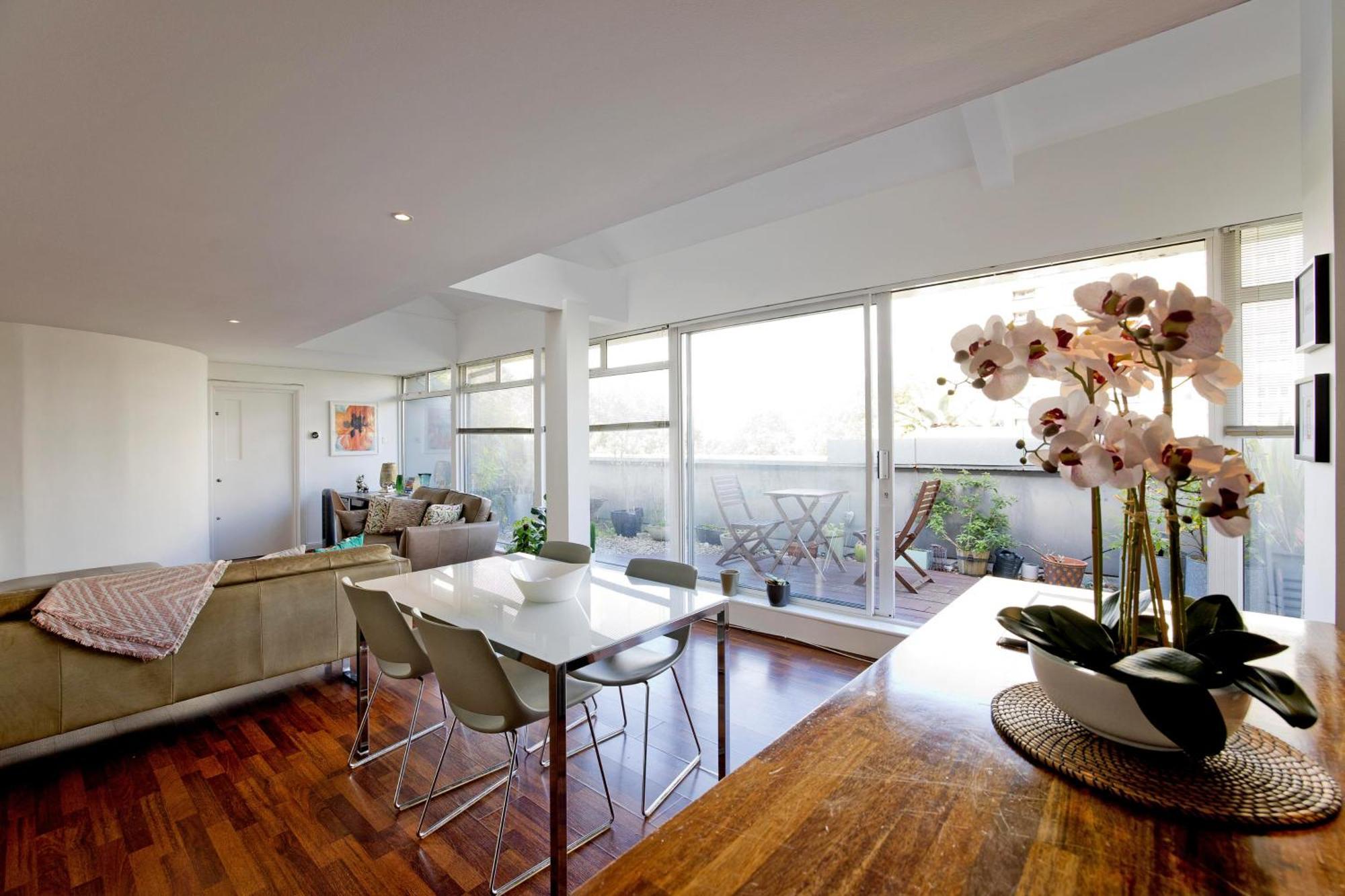 Old St Penthouse Apartment *